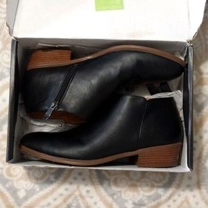 BESTON Black Leather Like Booties Size 11